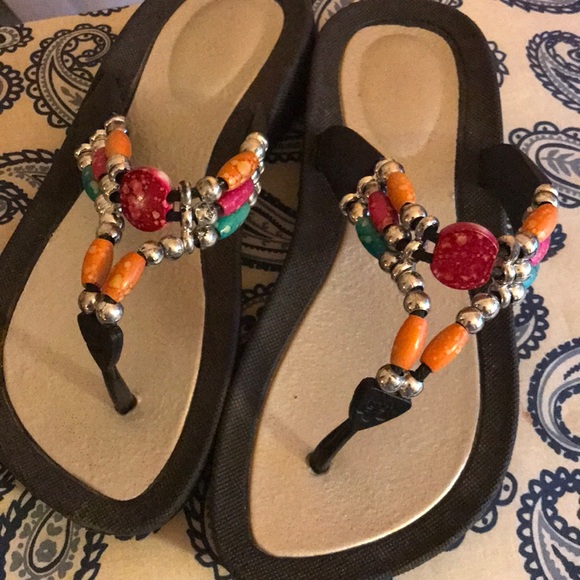 Beaded sandals - Picture 2 of 4